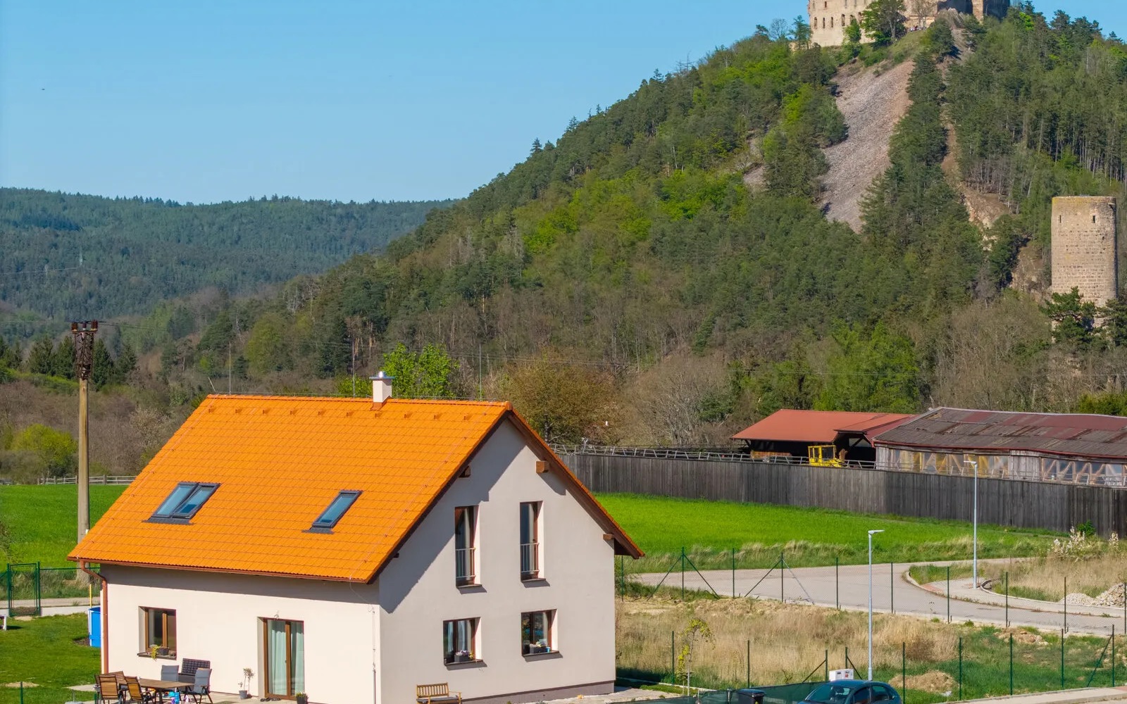 Building plot below Točník Castle